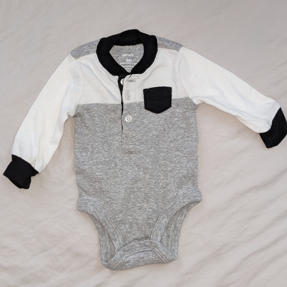 Carter's bodysuit 3 months